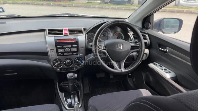 2013 Honda CITY 1.5 E FACELIFT ONE OWNER - 3