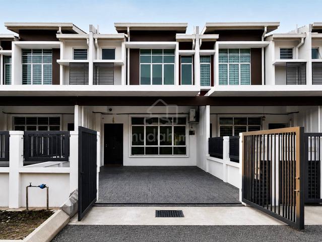 Bandar Hillpark Type MAPLE Puncak Alam Double Storey 1