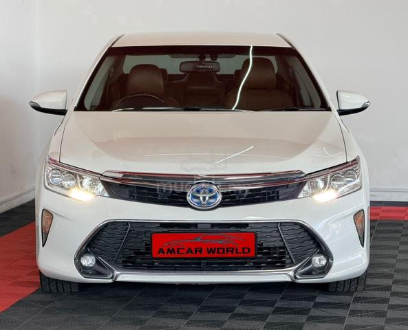 ORI2018 Toyota CAMRY 2.5 HYBRID LUXURY ONE OWNER - 2