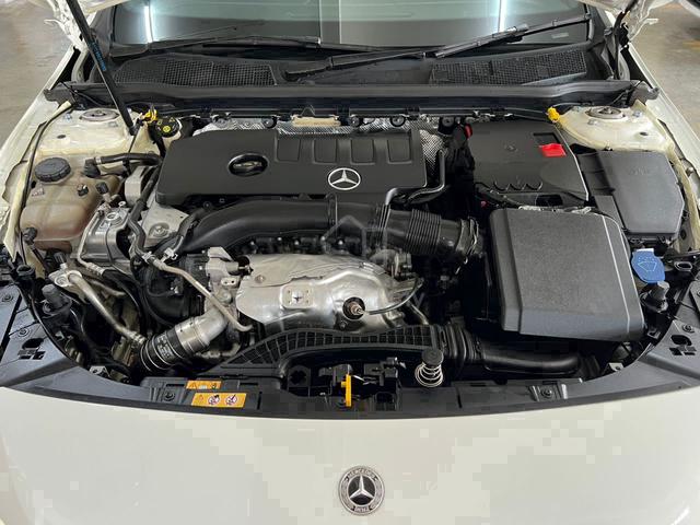 MERCEDES BENZ A250 2.0 AMG (a) F/SERVICE BENZ 52K - 5
