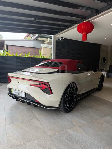 2025 MG CYBERSTER RWD Done 600KM only Well Kept - 4