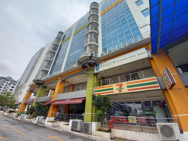 Renovated Office for Rent in Kelana Jaya Centre Point, Petaling Jaya 1