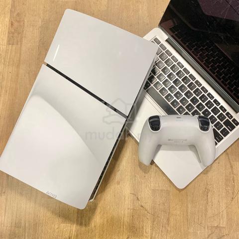 Sony PS5 Slim Version Trade In Ready - photo 2 of 6