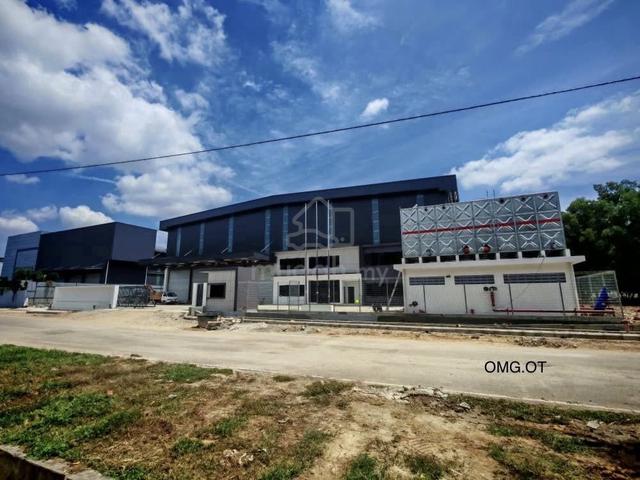 Brand New Puncak Alam jaya warehouse 600 amp 40ft ceiling height 1