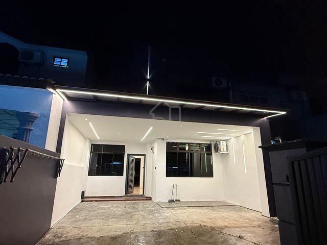 Ulu tiram Puteri wangsa 2 storey Full furnished 1