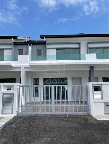 FREEHOLD - New Double Storey House at Sempurna Damai, Semenyih 1