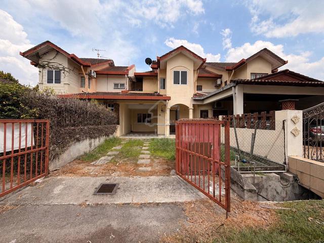 Double-storey Terrace House 1