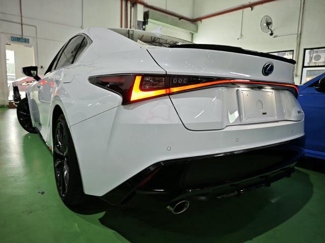 2023 Lexus IS300 2.0 F-SPORT SUNROOF 3 EYE / 4CAM - 3