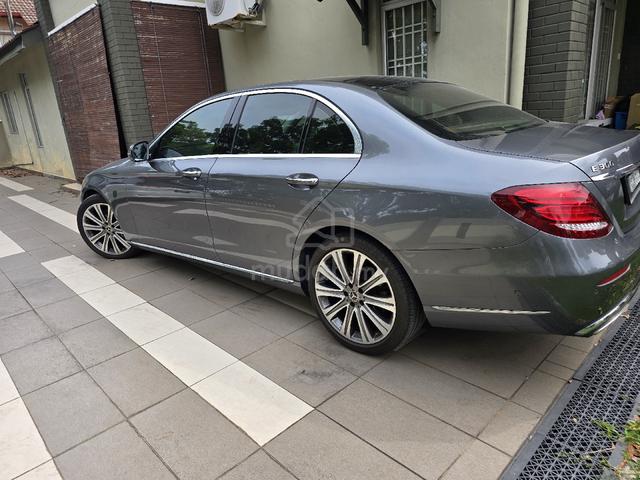 2019 Mercedes Benz E300 2.0 EXCLUSIVE (A) - 4