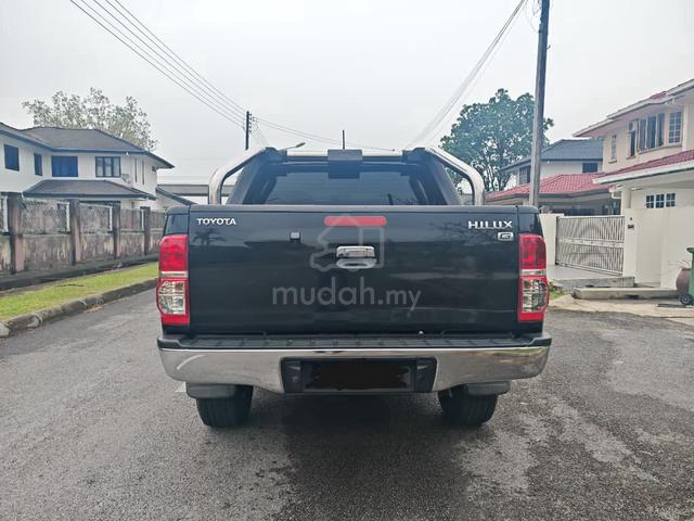 2014 Toyota HILUX 2.5 G VNT (A) 1 OWNER - 4