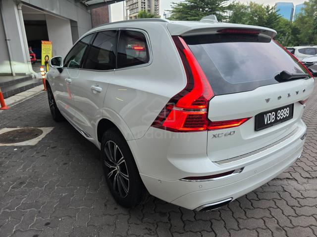 2019 Volvo XC60 2.0 T8 INSCRIPTION (A) - 5