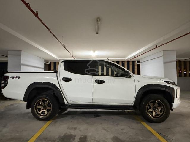 2022 Mitsubishi TRITON 2.4 VGT PREMIUM MY19 L200 - 2