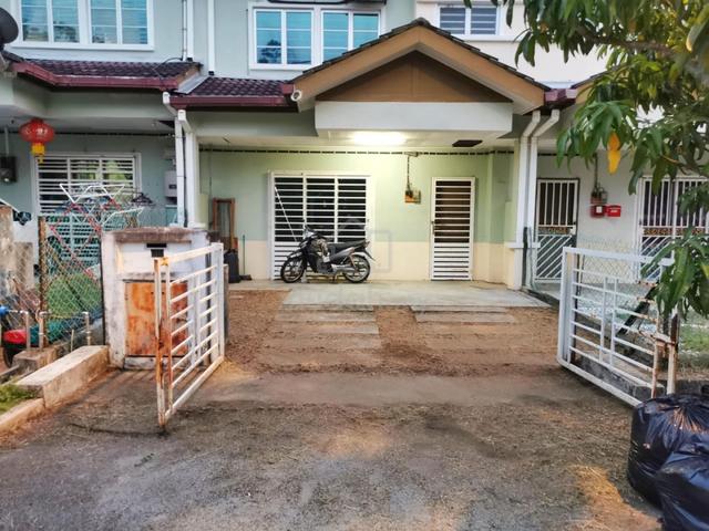 Double Storey Terrace Intermediate Puteri Ariel, Seksyen 5 Kota Puteri 1