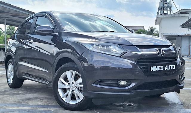 Honda HR-V 1.8 V (A) LOAN BANK/KEDAI/CASH - 1