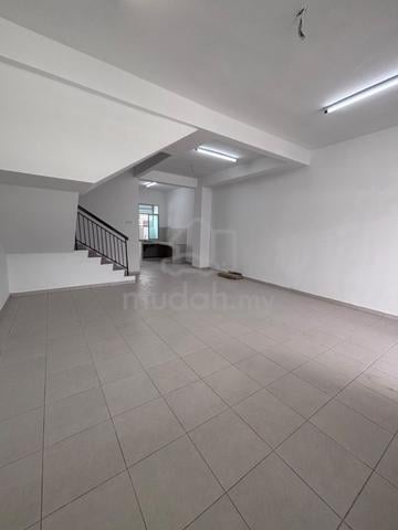 Double Storey House For Rent at Taman Scientex,Jenjarom 1