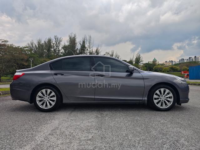 2016 Honda ACCORD 2.0 VTi-L 81K KM Low Mileage - 5
