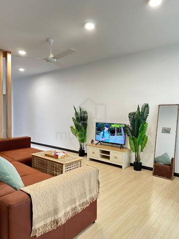 Room For Rent at E-Residence Apartment Rugading Telipok 1