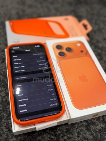 (Like New) iPhone 17 PRO 256Gb Orange - photo 3 of 5