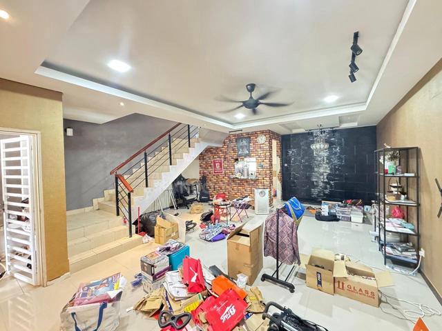 RUMAH DEKAT MASJID FREEHOLD RUMAH TERES 2 TINGKAT, BANDAR damansara 1
