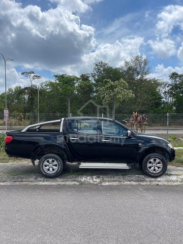 2011 Mitsubishi TRITON 2.5 RA FACELIFT (A) - 2