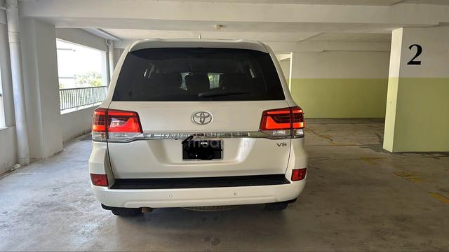 2017 Toyota LANDCRUISER 4.6 ZX (A) - 4