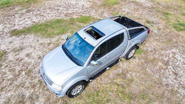 Y2014 Mitsubishi TRITON 2.5 VGT Sunroof Origin (A) - 1