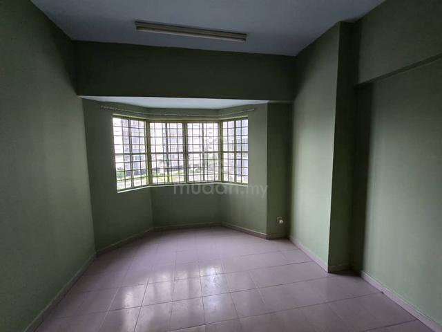 Regency Condominium 1