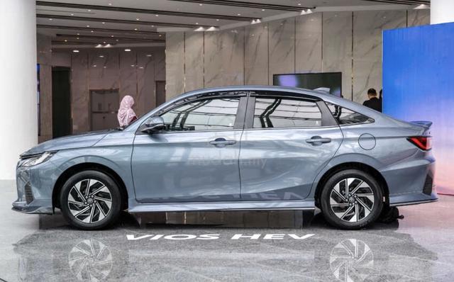2026 Toyota VIOS 1.5 HEV BEST DEAL - 3
