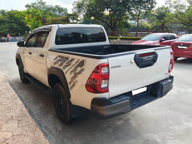 2024 Toyota HILUX 2.8 ROGUE (A) - 1