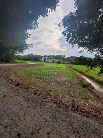 Tanah – Mukim Parit Melana, Alor Gajah, Melaka 1
