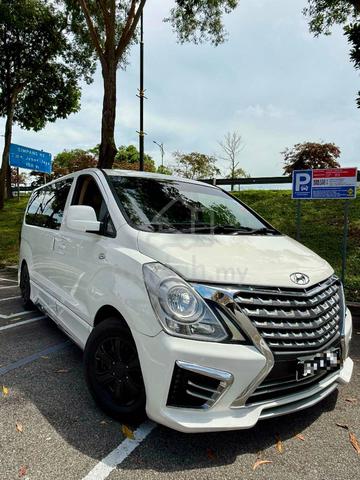 2018 Hyundai GRAND STAREX 2.5 ROYALE PREMIUM (A) - 1