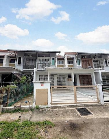 RUMAH 2 TINGKAT TAMAN JAYA TEMERLOh 1