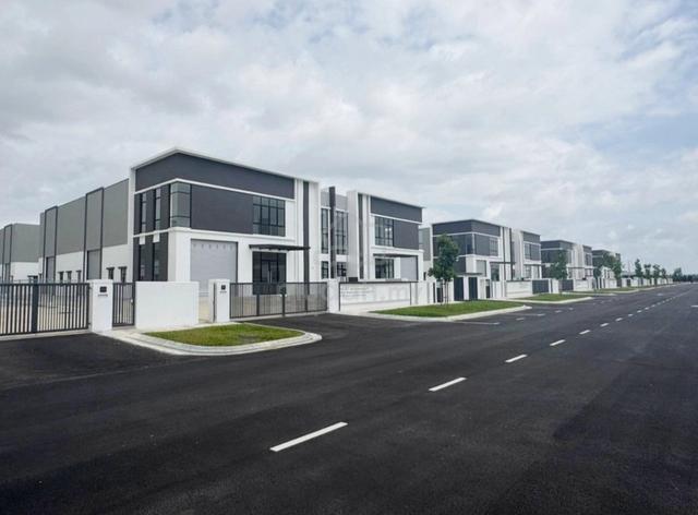 Eco Business Park 2 Taman Ekoperniagaan, Sena Semi-d Factory for Rent 1