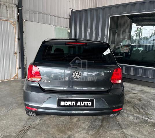 Volkswagen POLO 1.6 Hatchback Leather seat - 4