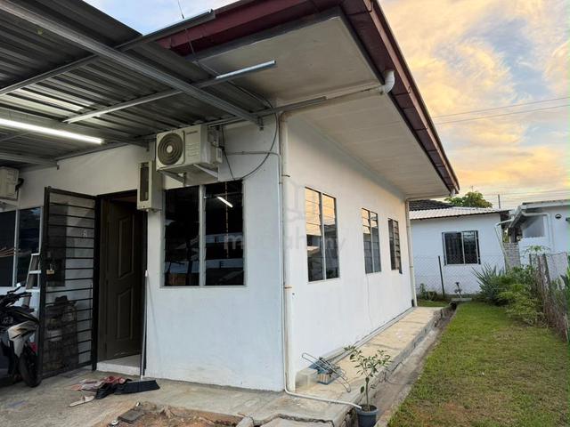 Rumah Corner, Desa Sejijak Matang, Jln Matang 1