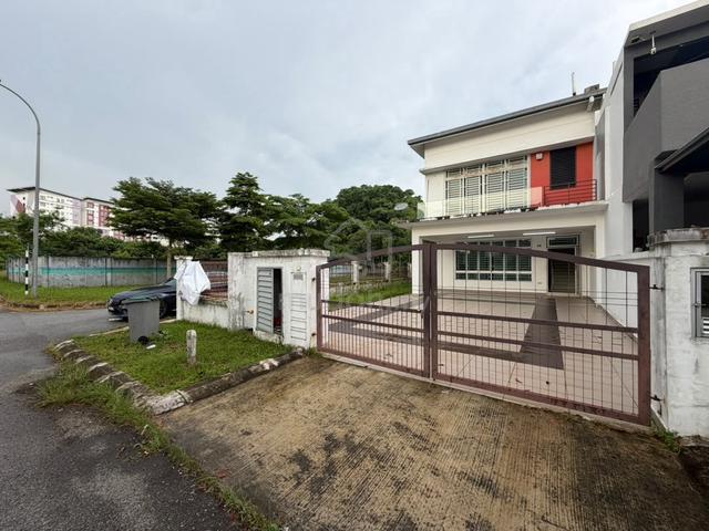 [FULL LOAN/ENDLOT] Bandar Uda Utama Double Storey Terrace End lot 1