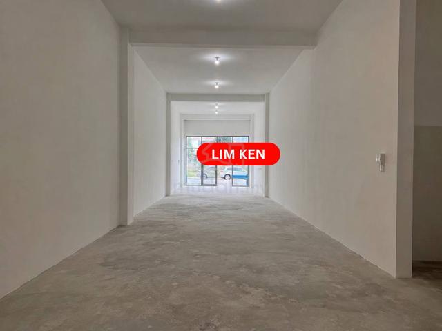 Krystal Point Groundfloor Mainroad Shoplot 1