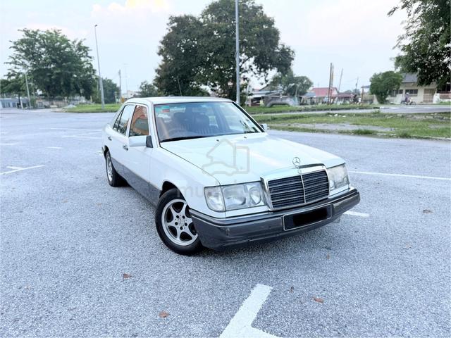 1995 Mercedes Benz 230E 2.3 (A) TIP TOP NEGO - 1