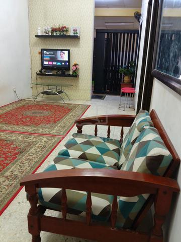Firzan Homestay Bukit Mahkota KUIS Bangi Nilai - photo 5 of 6