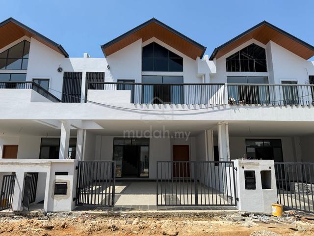 Araya Garden Superlink Premium Landed 1