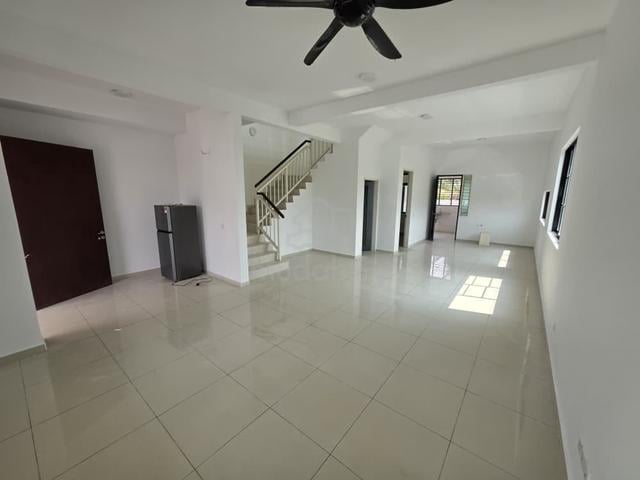 Jalan Rebab Desa Tebrau Double Storey Endlot House Johor 1