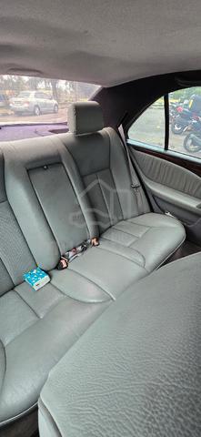 1995 Mercedes Benz 280E 2.8 (A) - 5
