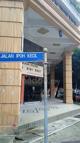 Putra Court 1