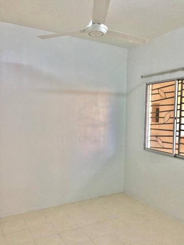 Residensi Bistaria 4