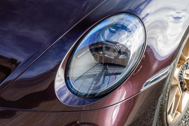 2022 Porsche 911 GT3 Touring EXCLUSIVE MANUFAKTUR - 5