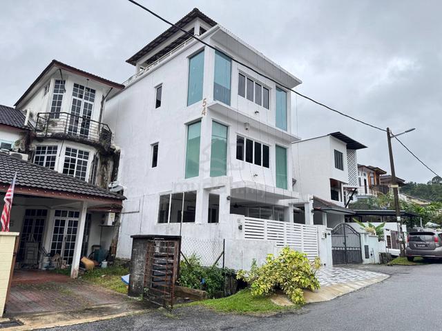 [Designer Home]3-Sty Terrace Taman Bukit Utama,Ampang 1