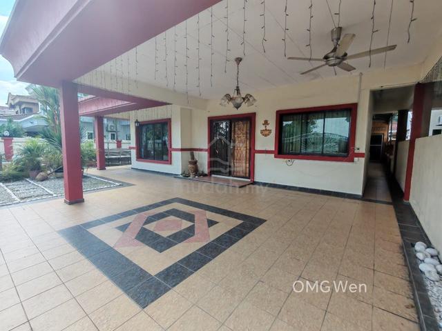 Taman Bunga Raya Klang Double Storey Semi-D Fully Renovated 1