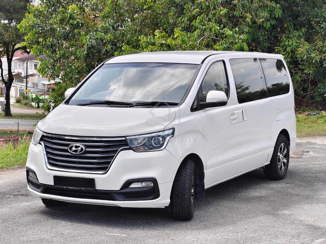 2019 Hyundai GRAND STAREX 2.5 ROYALE FACELIFT (A) - 3