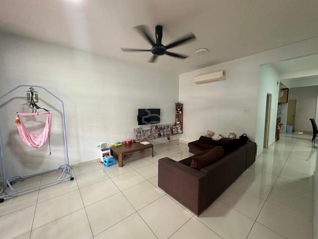 Mutiara Rini heights 2sty big size renovated near lotus mcd cheap sale 2