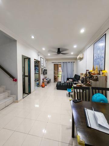 Villa Hijauan @ Selesa Jaya, TownHouse, Ground Floor , 18x65 1